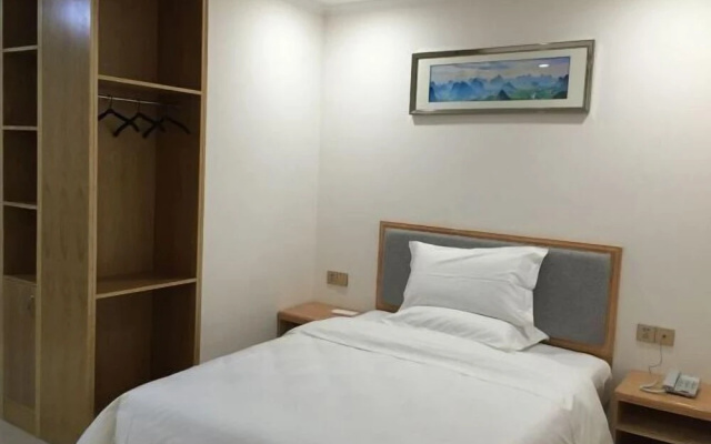 Huiyue Fashion Apartment – Guest Rooms – Shanwei