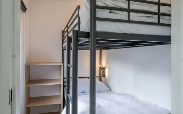 Chalet in Eindhoven Near Green Forests