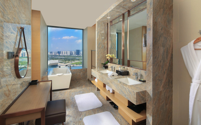 Intercontinental Taiyuan by IHG