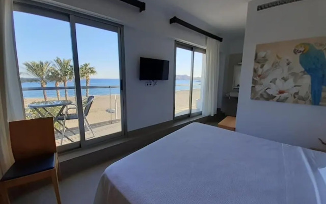 Hotel Alboran