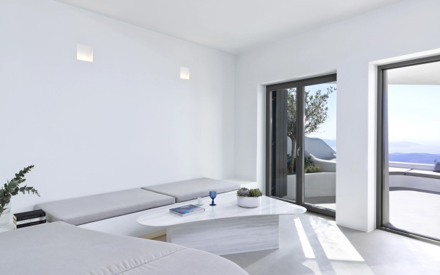 Astra Suites