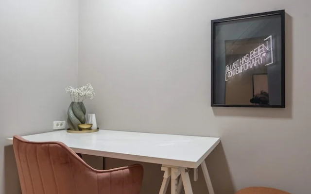 Spacious 3BR by Cismigiu Gardens