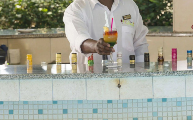 Victoria Falls Rainbow Hotel