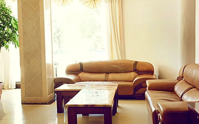 GreenTree Inn Lianyungang Ganyu South Station Express Hotel