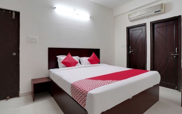 OYO 41102 Hyderabad Elite