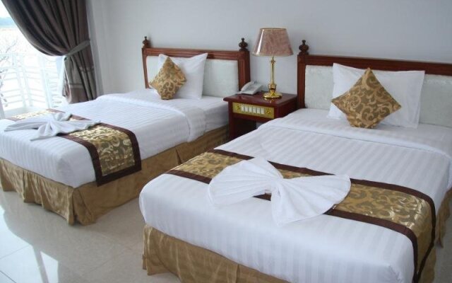 Mekong Dolphin Hotel