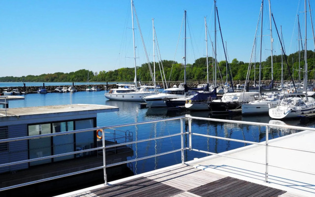 Ostsee Hausboot Boltenhagen - WELL Hausboote LP4