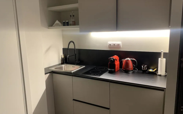 M17 Studios & Suites