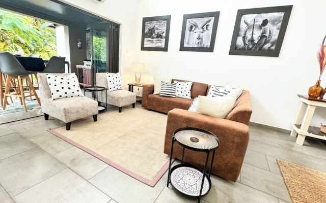 Luxury Apartment St Lucia 43 On the Bridge