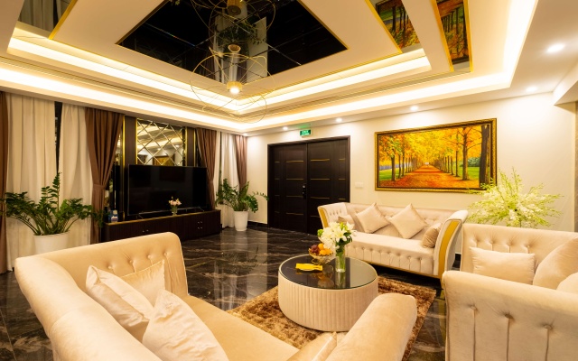 Sandals Lily Hotel – Lobby – Da Lat