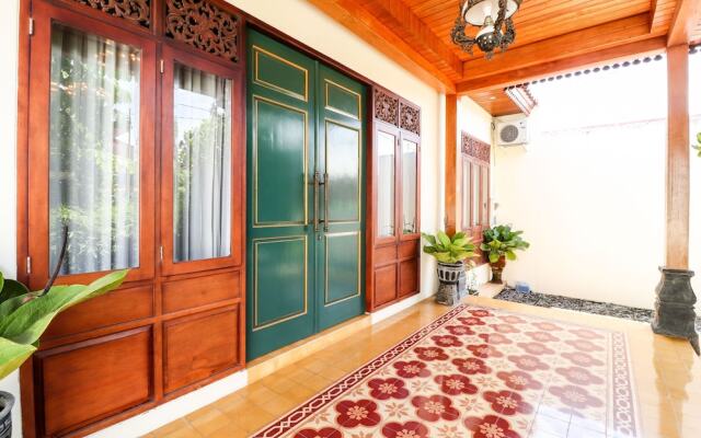 Griya Pamengkang 1 Javanese House