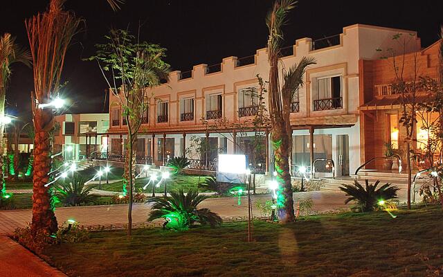 Falcon Naama Star Hotel