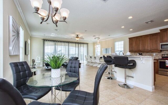 7824LC - Reunion - 5 Br Villa