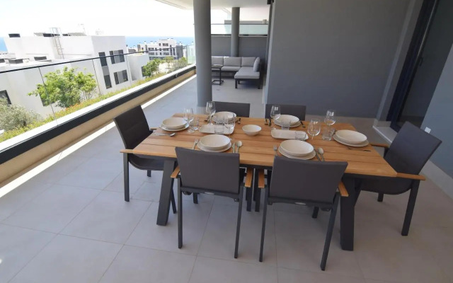 Mesas Homes