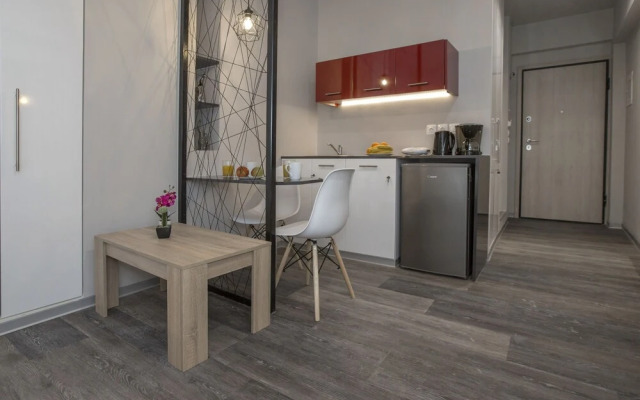 Homelike Studio in the Heart of City 2 by GHH