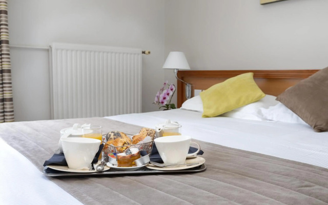 Beaugency Hotel