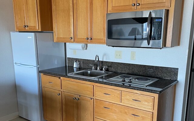 Rockaway Beach Resort