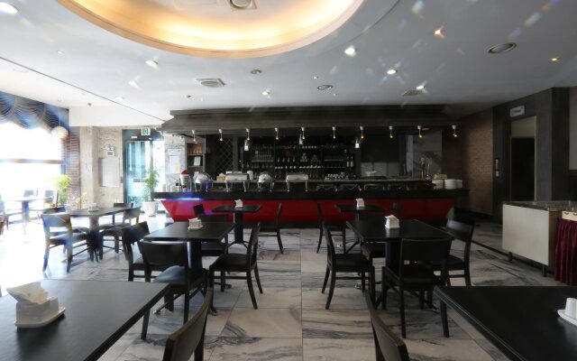Metro Tourist Hotel