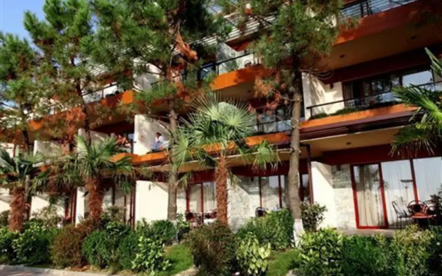 Hotel Oasis