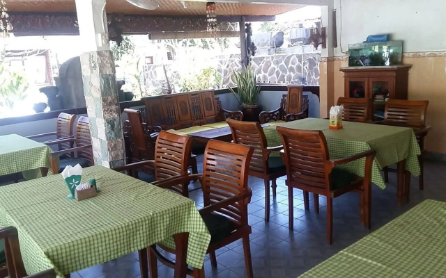 Mas Bungalows