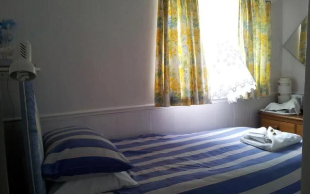 Roseglen Hotel