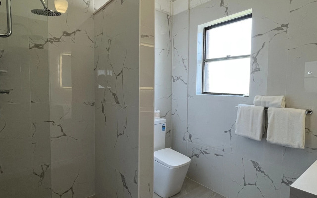 Spa Village Travel Inn