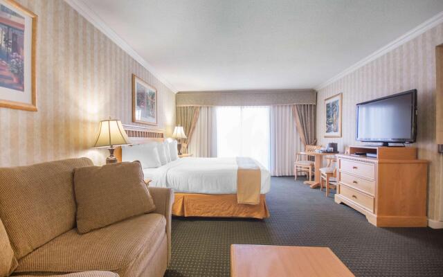 Quality Inn Downtown Inner Harbour