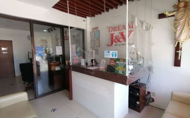 OYO 869 Jnv Dream Hotel