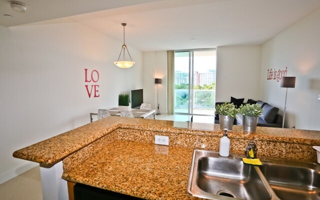 One Broadway Luxury Suites Downtown