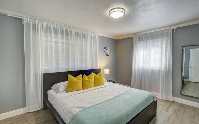 Villa Bella With Heated Pool