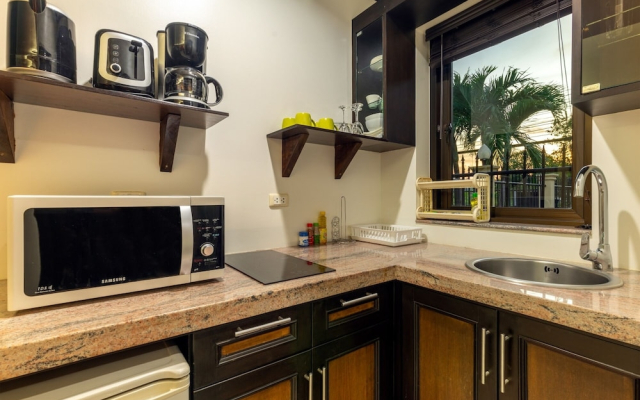 Garden bungalows 4br with private pool