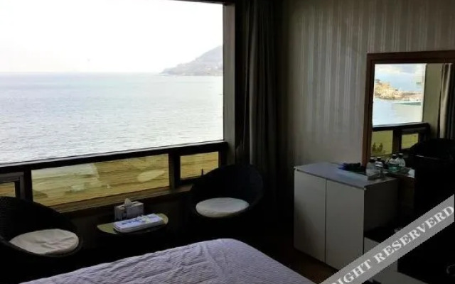 Southern Beach Hotel