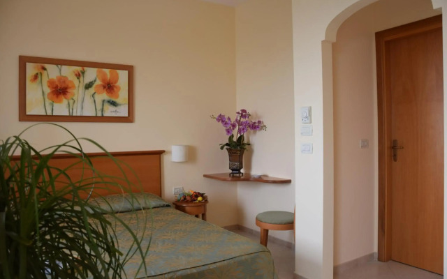 Hotel Tirreno