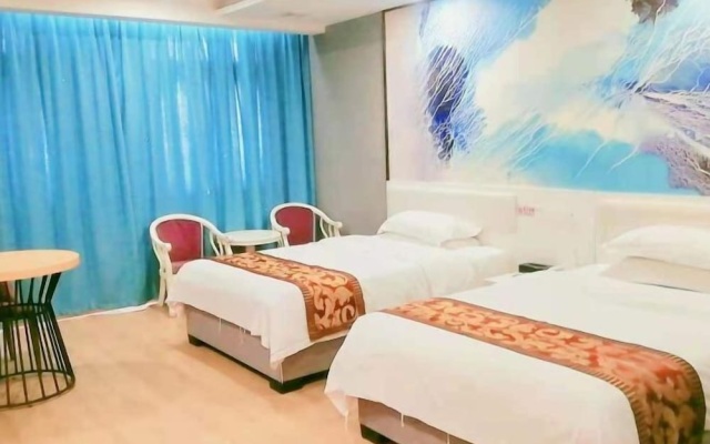 Lanli Lily Hotel (Xindacheng Times Square North Lake Park Store) – Guest Rooms – Yangjiang