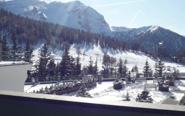 Nice House on the Ski Slopes