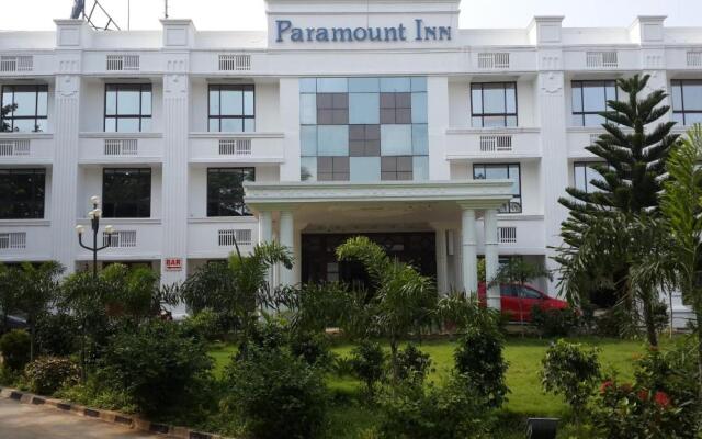 Paramount Inn