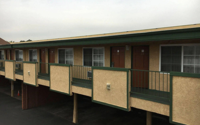 Starlite Motel