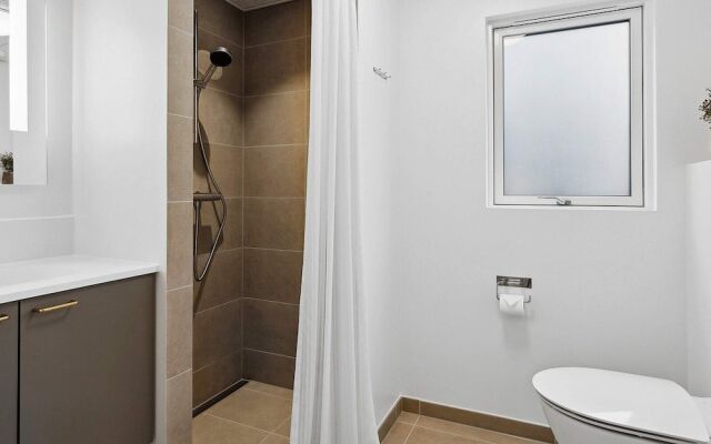 Spacious Retreat for 20 - By Traum Ferienwohnungen
