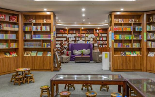 Hongrun Huaxia Hotel