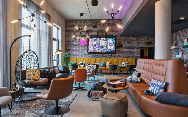 Moxy Frankfurt Airport Kelsterbach