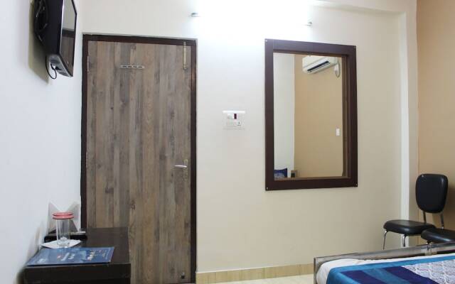 OYO 3956 Home Stay Punjabi Handi