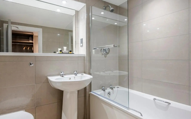 The Hog's Back Hotel & Spa Farnham