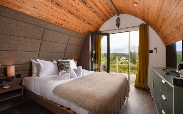 Bracken Hide Hotel