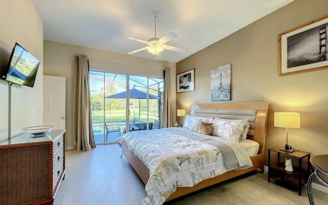 Scuttle Vacation Pool Home W Spa