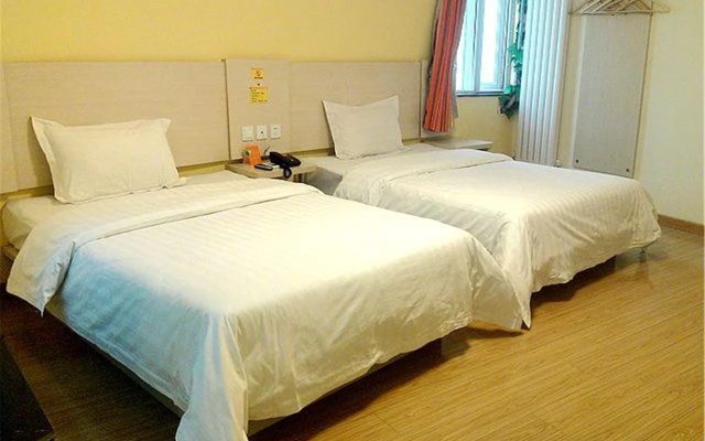 7 Days Inn Beijing South Railway Station South Square Yangqiao Branch