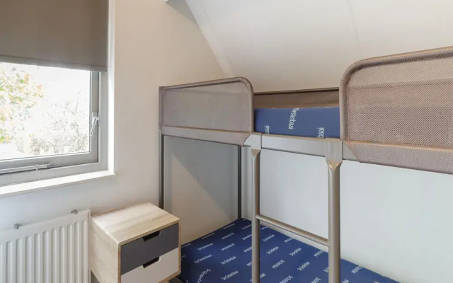 Spacious Holiday Home With Sauna Near Beach