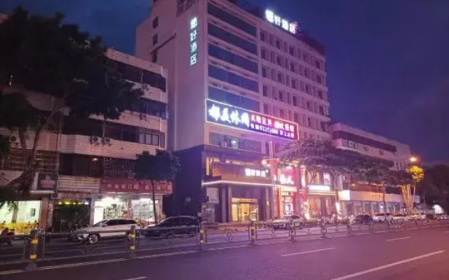 Hello Hotel