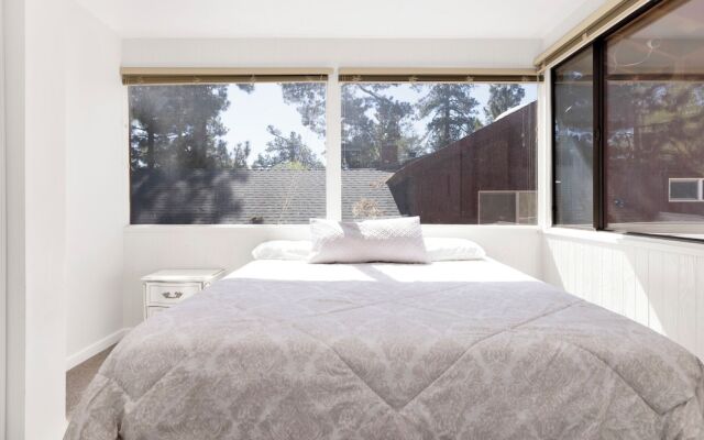 THE Malabear Cabin #2160