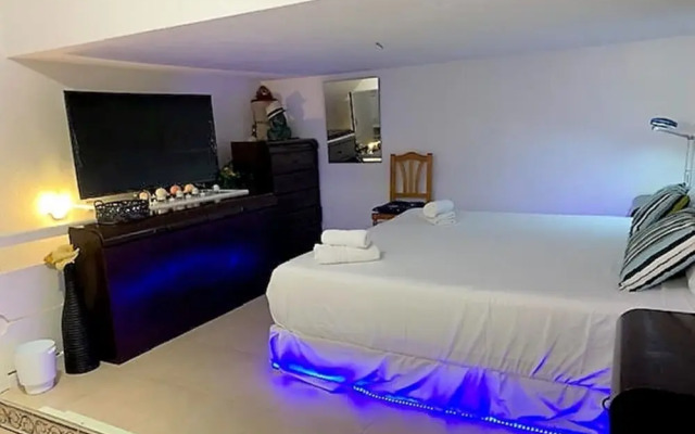 Piso Duplex En Puerto Deportivo, Wifi Y Ac Gaudy