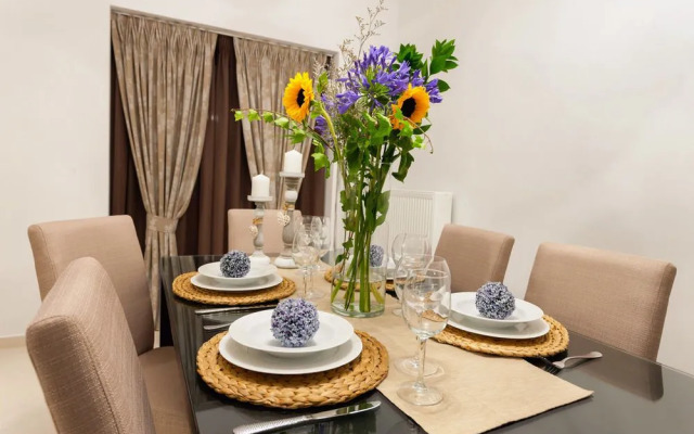 Kalas Residence